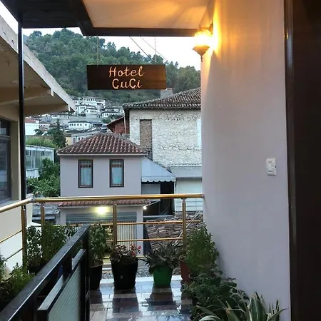 Cuci Nocleg ze śniadaniem 3*