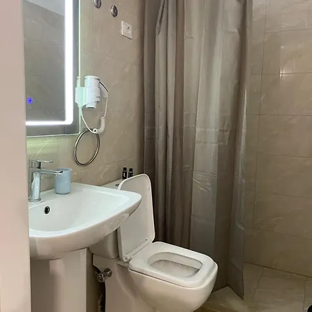 Bed & Breakfast Cuci Berat