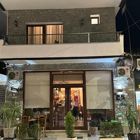 Bed & Breakfast Cuci Berat