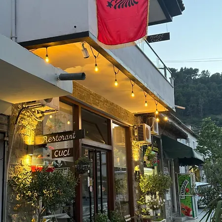 Bed & Breakfast Cuci 3*