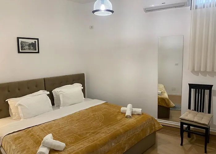 Bed & Breakfast Cuci 3*